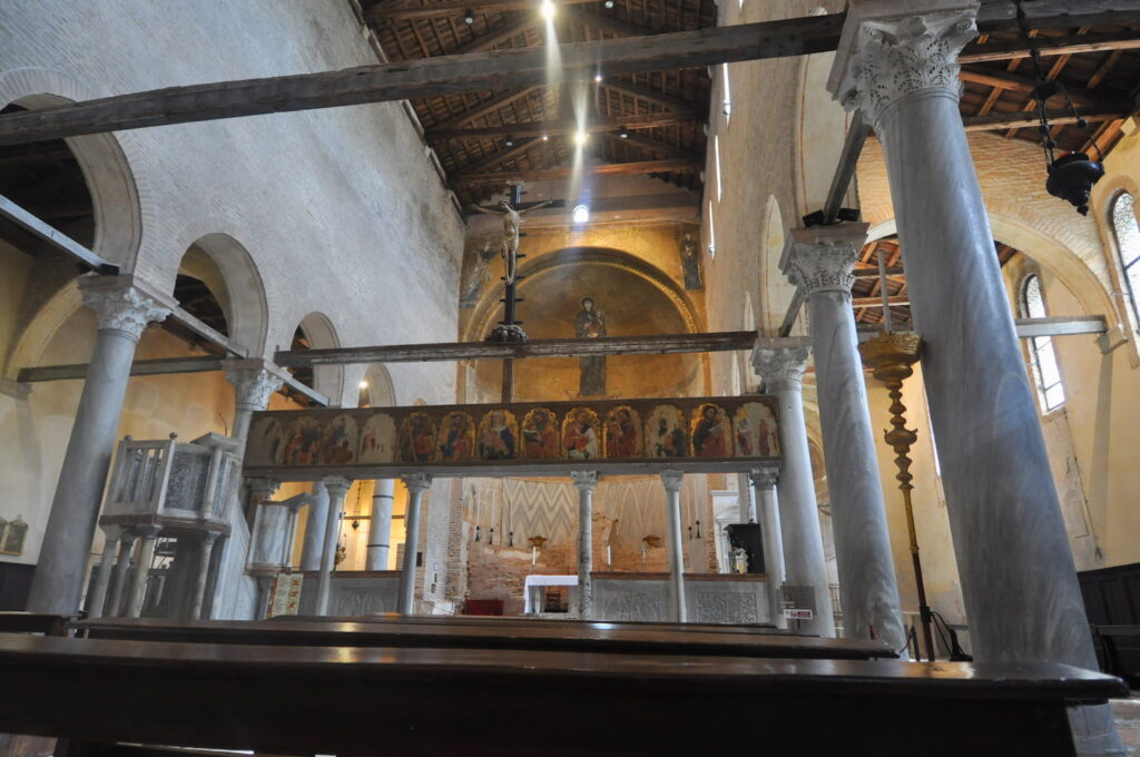 L'interno della Basilica di Torcello